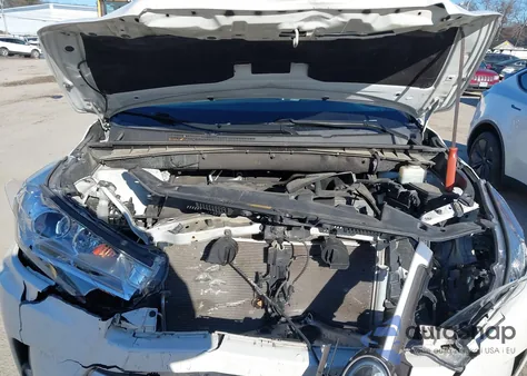 2018 Toyota Highlander Xle from USA, damaged, VIN 5TDJZRFH3JS558869